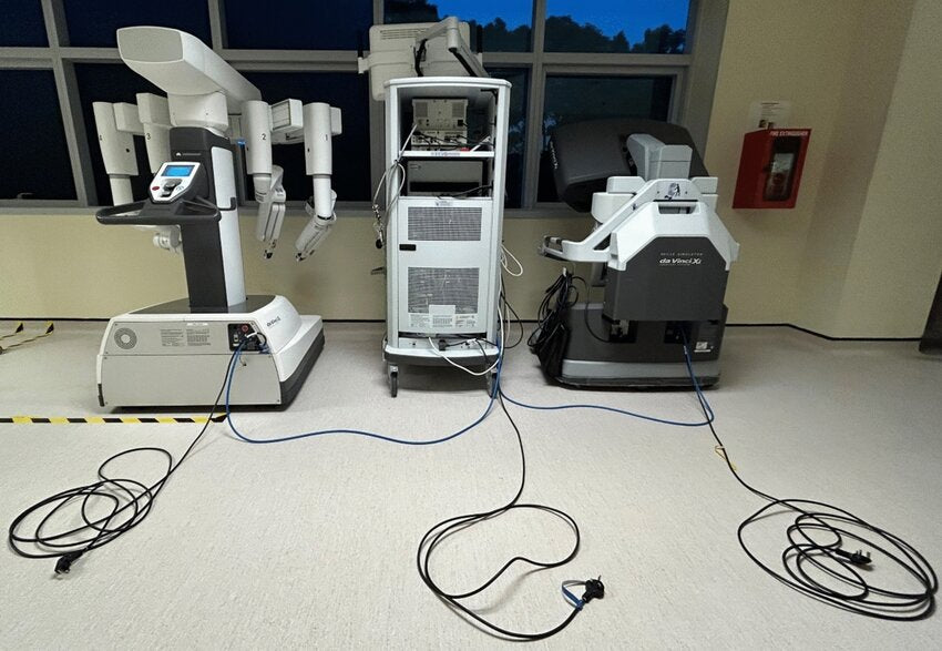 Technical Support for Used da Vinci Surgical Robots